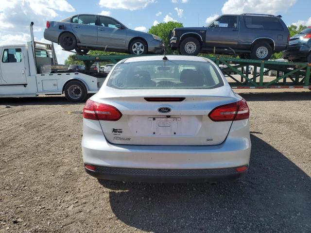 1FADP3F24HL308294 Ford FOCUS SE