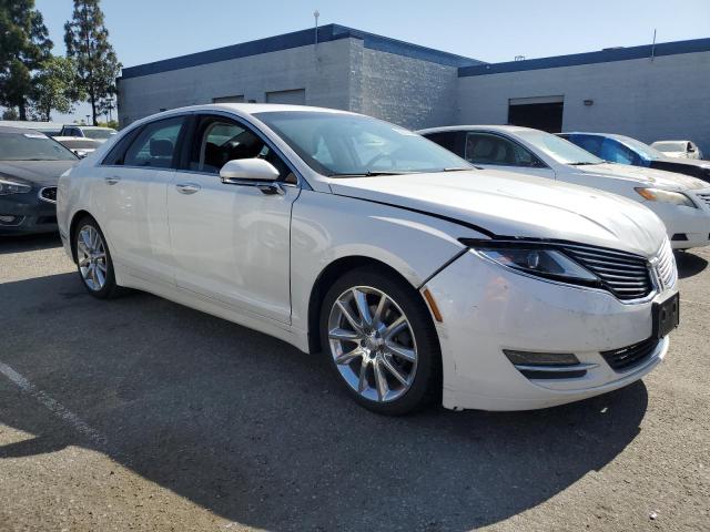3LN6L2J94FR607095 Lincoln 2015