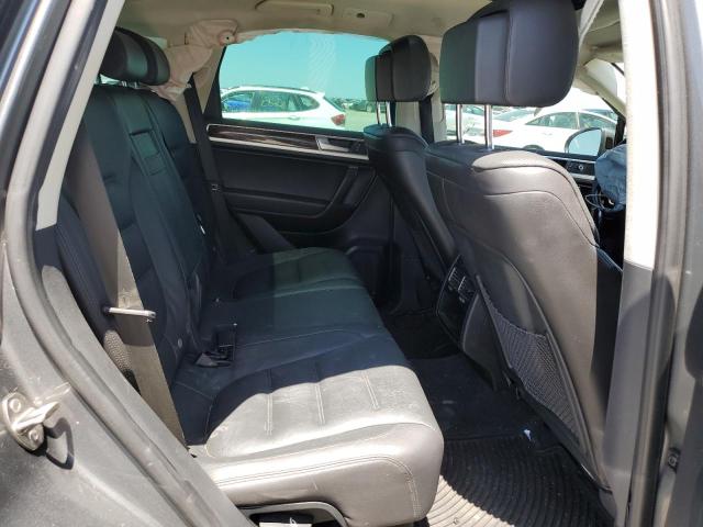 WVGEP9BP5GD003605 Volkswagen 2016