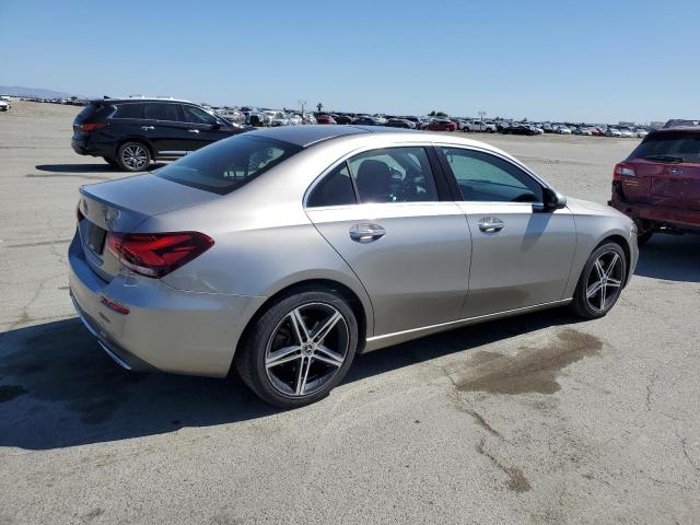 WDD3G4FBXKW035465 Mercedes-Benz m260