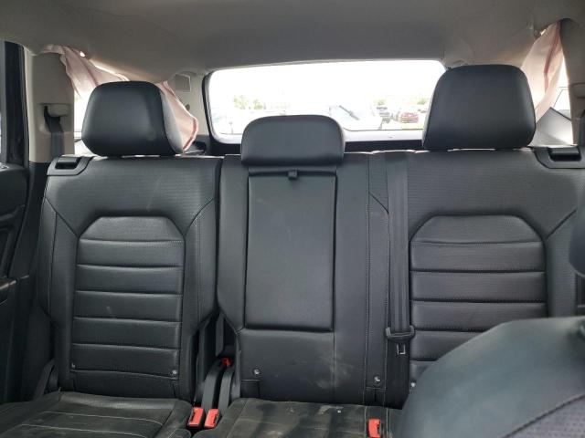 1V2NR2CA5JC578041 Volkswagen 2018
