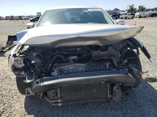 1VWAT7A33FC020096 Volkswagen Passat