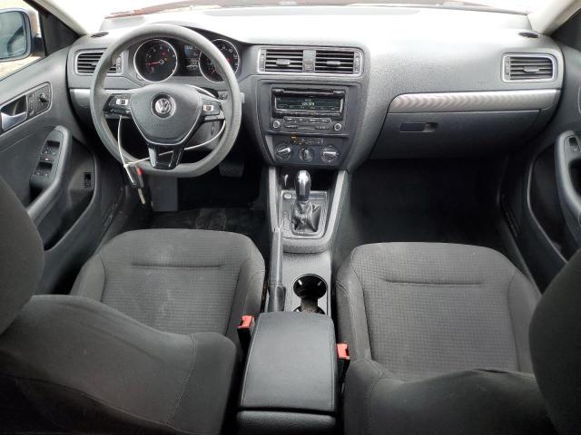 3VWD17AJ9FM220688 Volkswagen JETTA SE