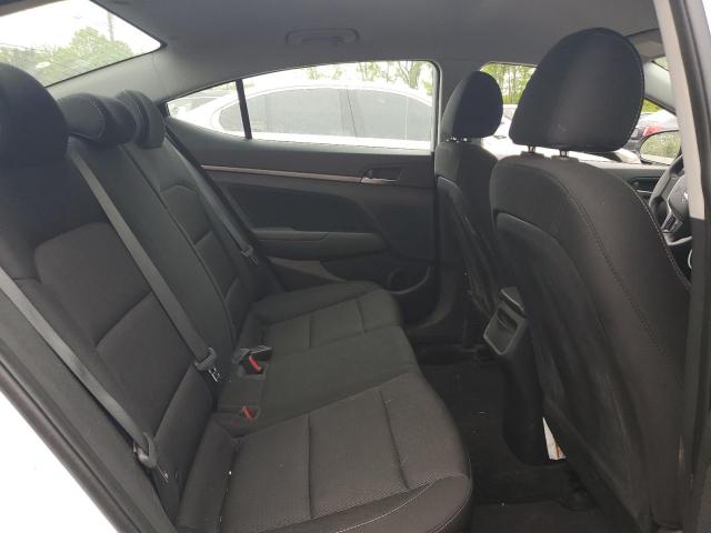 5NPD84LF5JH259640 Hyundai ELANTRA SE