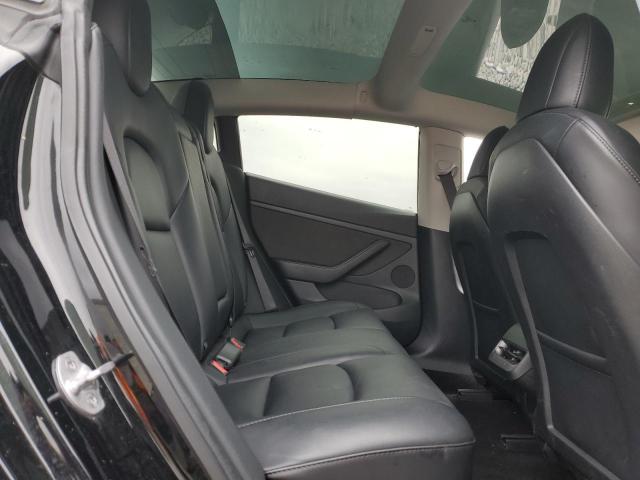 5YJ3E1EB6NF238104 Tesla 2022