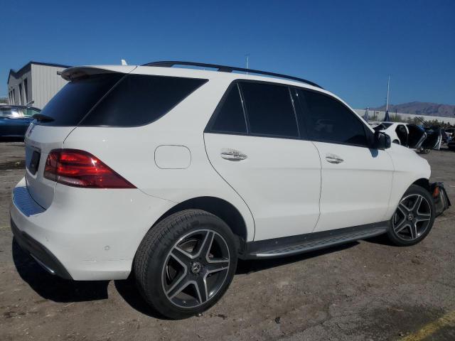 4JGDA5JB0HA990502 Mercedes-Benz m276