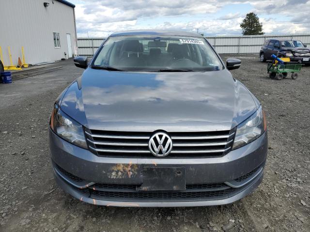 1VWAT7A39FC019650 Volkswagen 2015