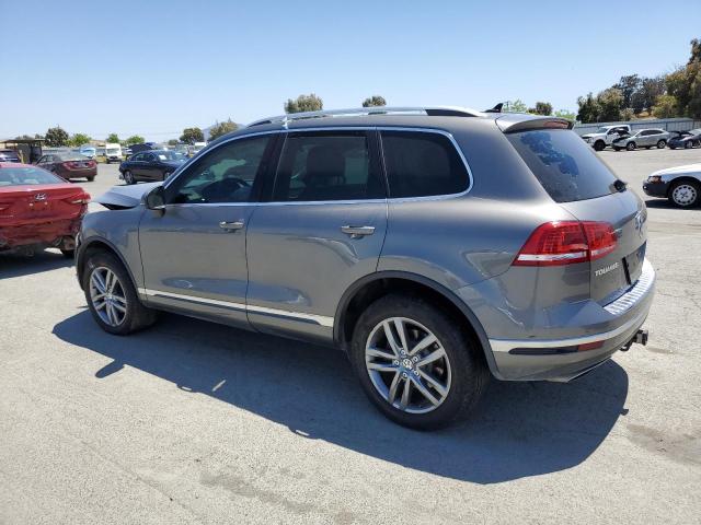 WVGEP9BP5GD003605 Volkswagen 2016