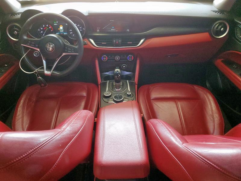 ZASFAKAN0J7B84837 Alfa Romeo Stelvio