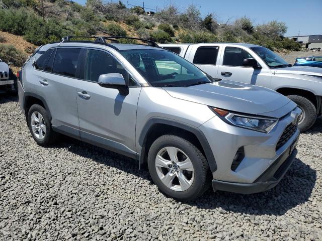 JTMP1RFV8KJ017077 Toyota Rav4 Xle