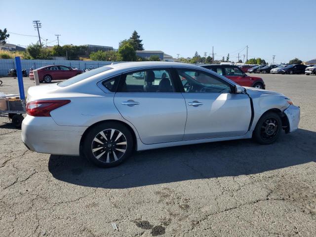 1N4AL3AP3JC159433 Nissan ALTIMA 2.5