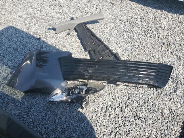 5TDKZ3DC0JS904370 Toyota SIENNA LE