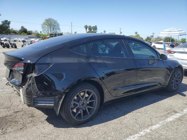 5YJ3E1EA2PF493844 Tesla MODEL 3