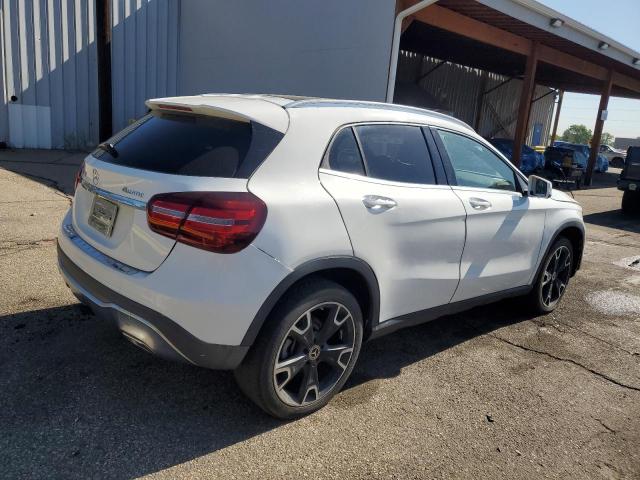 WDCTG4GB8KJ549895 Mercedes-Benz GLA 250 4M