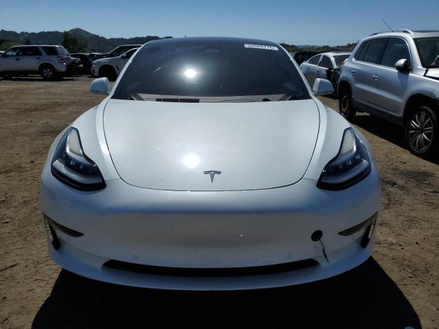 5YJ3E1EA2LF805753 Tesla 2020