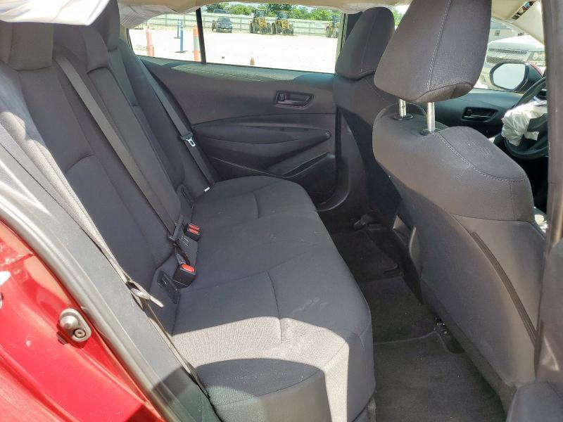 5YFEPMAE3NP332742 Toyota COROLLA LE