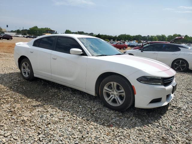 2C3CDXBGXFH847587 Dodge 2015
