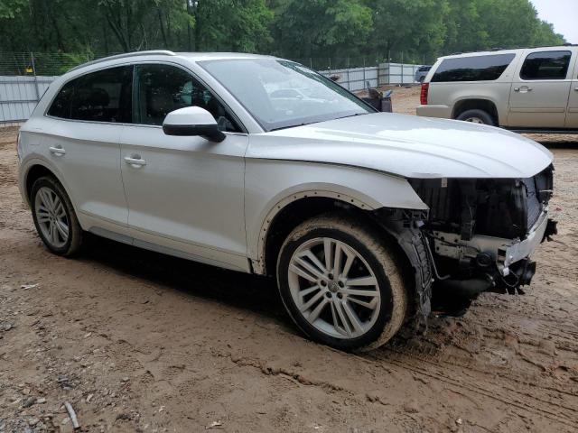 WA1BNAFY9J2098068 Audi Q5 PREMIUM