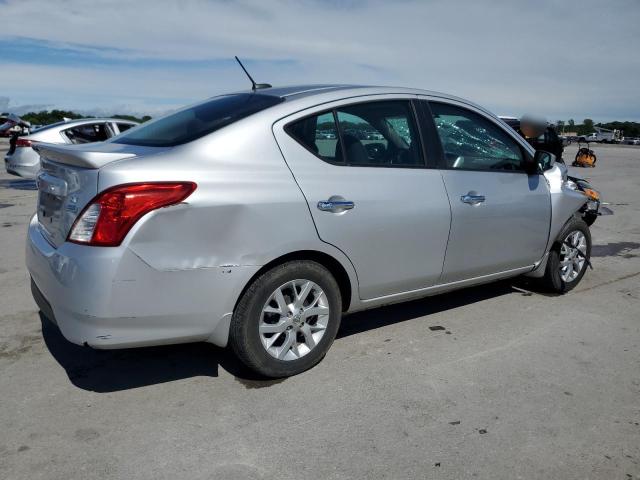 3N1CN7AP4JL810273 Nissan 2018