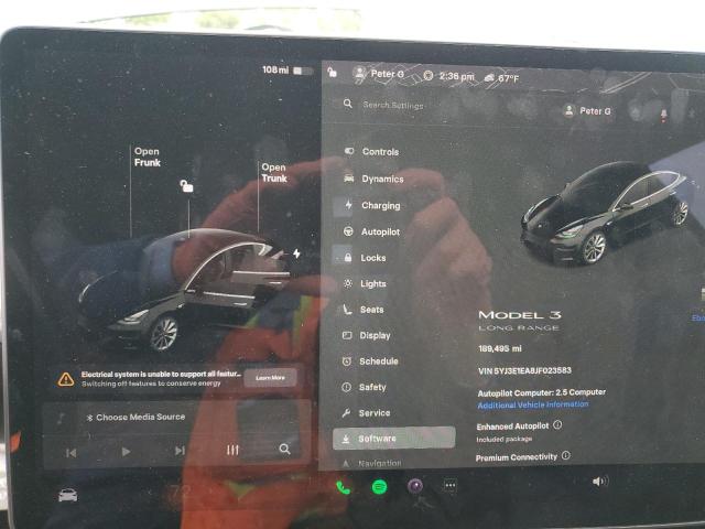 5YJ3E1EA8JF023583 Tesla 2018