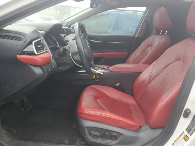 4T1BZ1HK0JU015954 Toyota CAMRY XSE