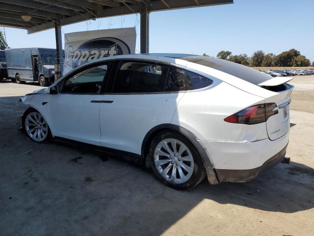 5YJXCBE23JF089402 Tesla 2018