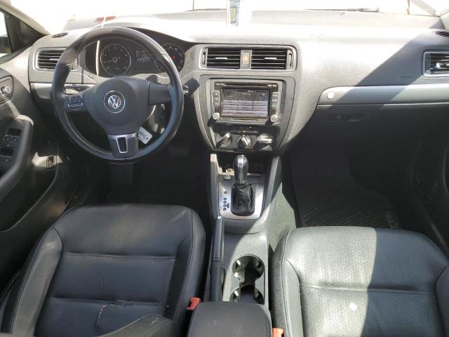 3VWD17AJ0EM383504 Volkswagen Jetta