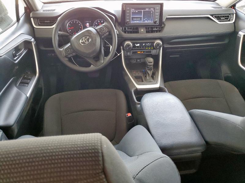 2T3H1RFV6KW010571 Toyota RAV4 LE