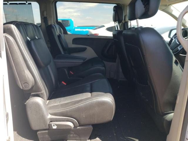 2C4RC1CG7ER454692 Chrysler TOWN & COU