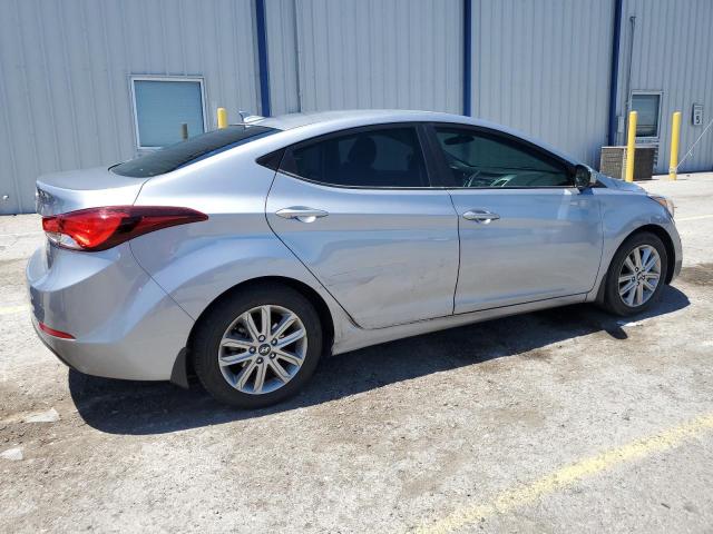 5NPDH4AEXFH622824 Hyundai ELANTRA SE