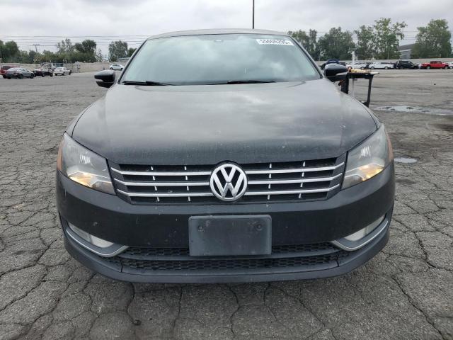 1VWAT7A32FC089040 Volkswagen Passat