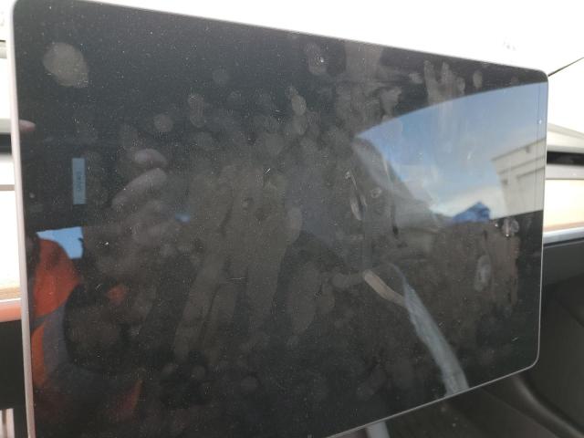 5YJ3E1EA1MF997586 Tesla MODEL 3