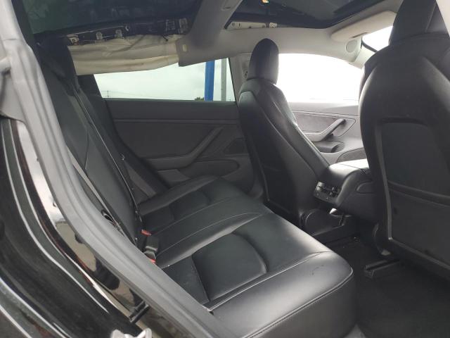 5YJ3E1EA8JF023583 Tesla 2018