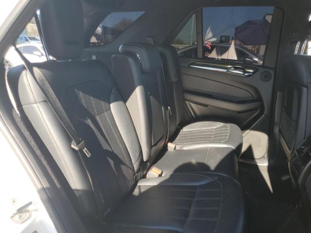 4JGDA5JB0HA990502 Mercedes-Benz m276
