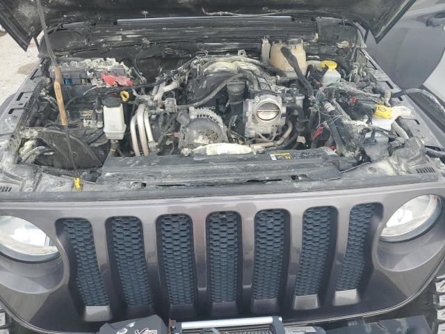 1C4HJXDG8JW300786 Jeep WRANGLER U