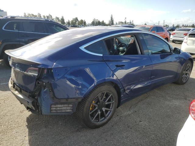 5YJ3E1EA2JF033879 Tesla MODEL 3