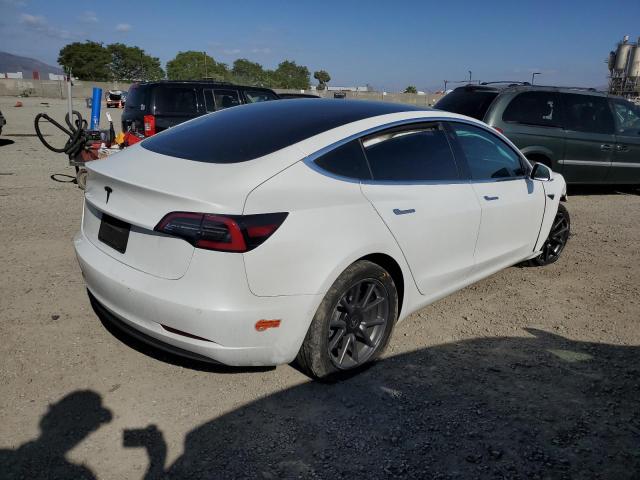 5YJ3E1EA7LF590791 Tesla 2020