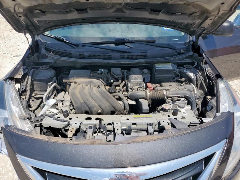 3N1CN7AP5FL801069 Nissan 2015