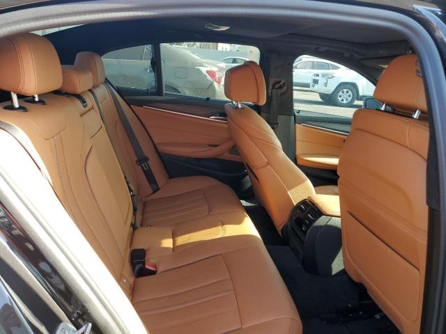 WBA13BK03NCK95022 BMW M550xi