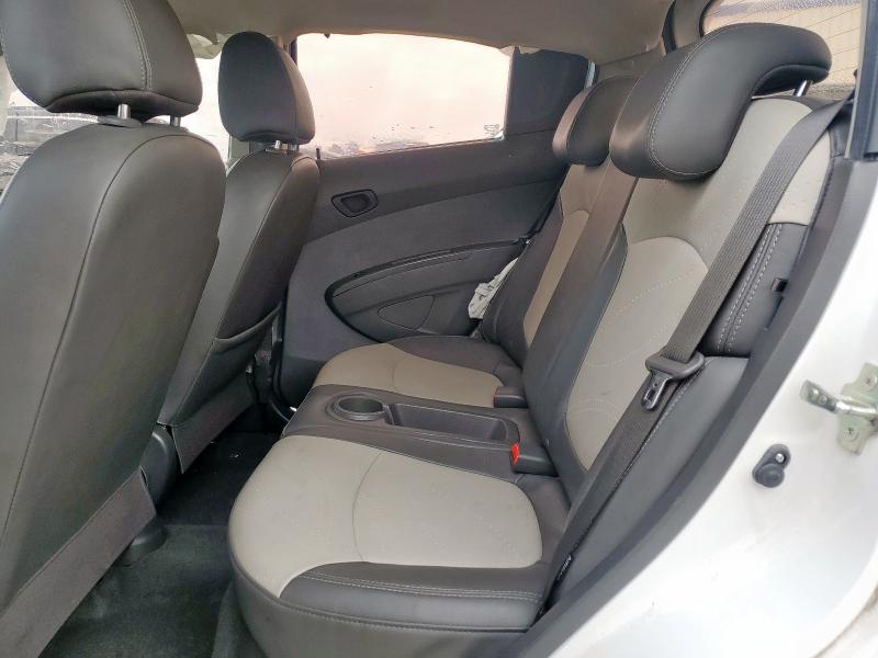KL8CF6S92EC505224 Chevrolet Spark 2lt