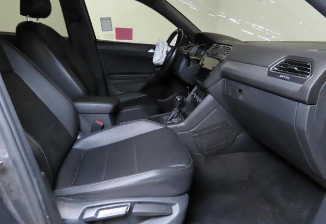 3VV3B7AXXLM154326 Volkswagen Tiguan