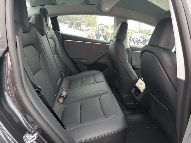 5YJ3E1EA7SF969403 Tesla 2025