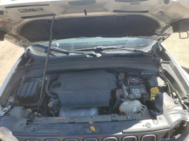 ZACCJBCB9HPE82976 Jeep Renegade