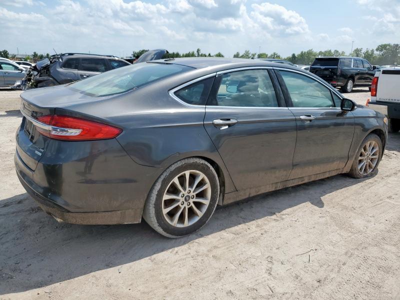 3FA6P0HD2HR132126 Ford FUSION SE