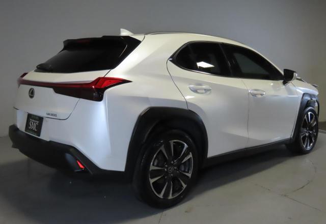 JTHY3JBH4K2014363 Lexus UX 200