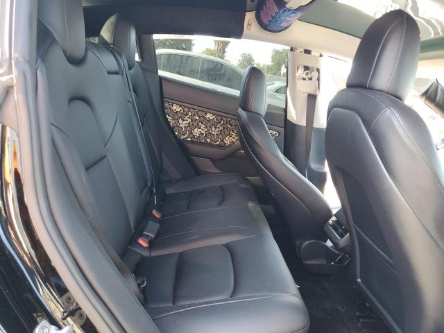 5YJ3E1EB5NF209676 Tesla 2022
