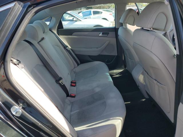 5NPE24AF8HH574032 Hyundai 2017