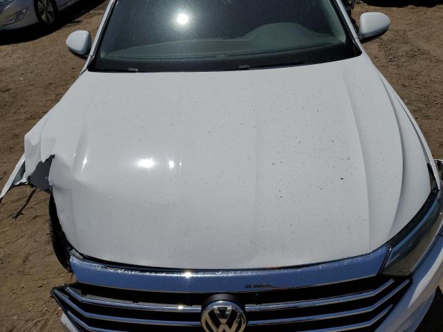 3VWG57BU2MM007623 Volkswagen tsi