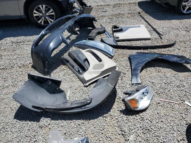 2C4RC1JG2FR699940 Chrysler 2015