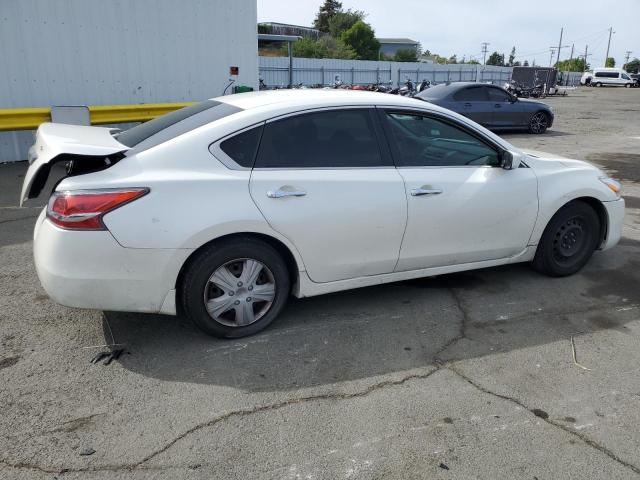 1N4AL3AP0FC570456 Nissan 2015